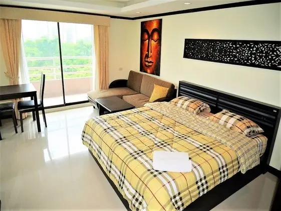 Corner Studio 47 sq m Apartment at Angket
