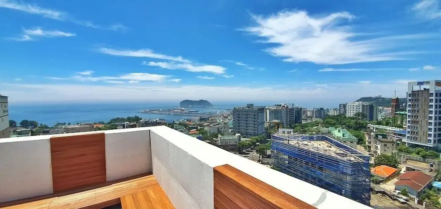 Cornerstone Hotel - Dış Mekan