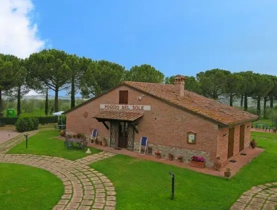 Cornflower Apt With Shared Pool