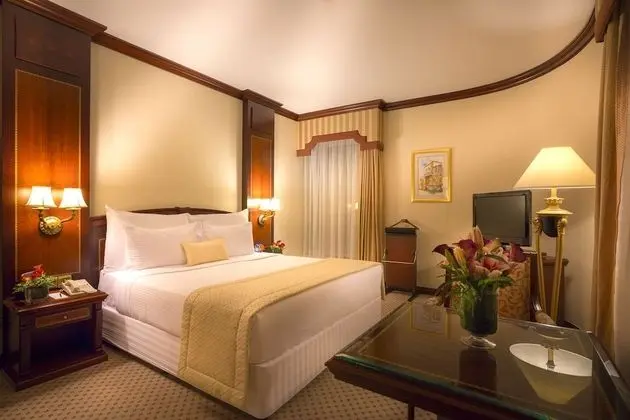 Corniche Hotel Abu Dhabi - Oda