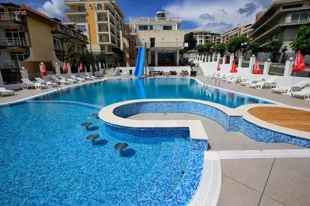 Hotel Corona - All Inclusive - Havuz