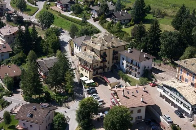 Hotel Corona