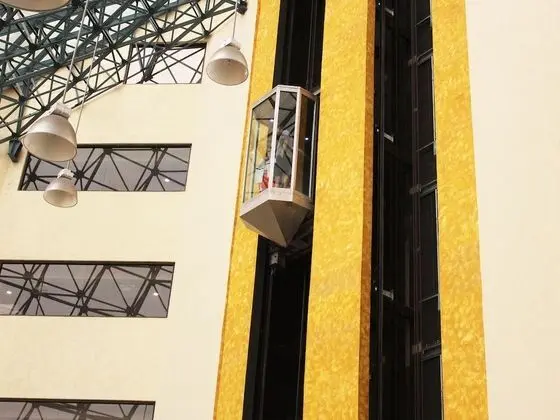 Hotel Corona Plaza
