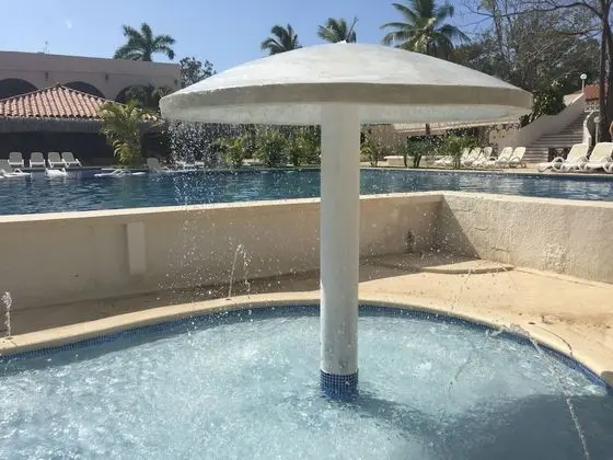 Coronado Luxury Club & Suites - Havuz
