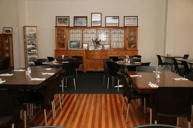 Hotel Corones - Yerinde Yemek