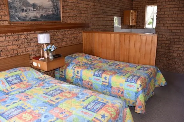 COROWA GATEWAY MOTEL