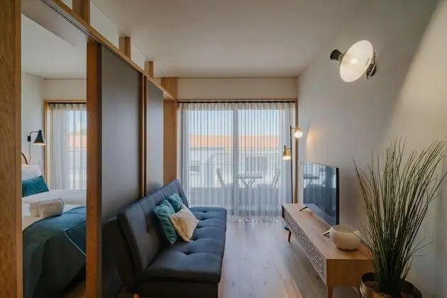 Corporate Campanh 09 Studio With Balcony