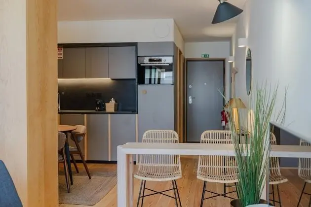 Corporate Campanh 09 Studio With Balcony - Oda