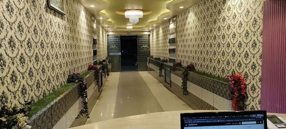 Hotel Corporate Inn