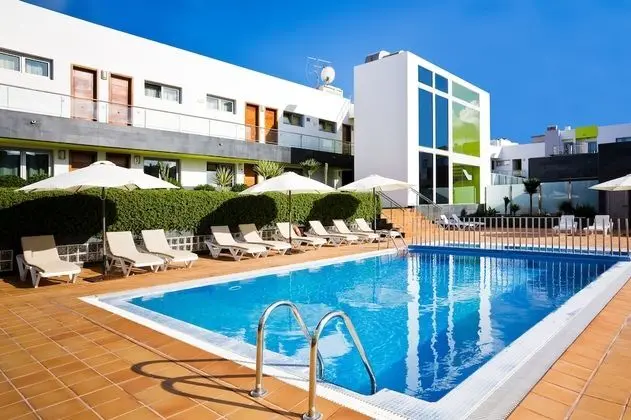 Hotel THe Corralejo Beach - Havuz