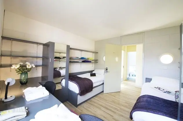 Corrib Village University Campus Apartments - Oda
