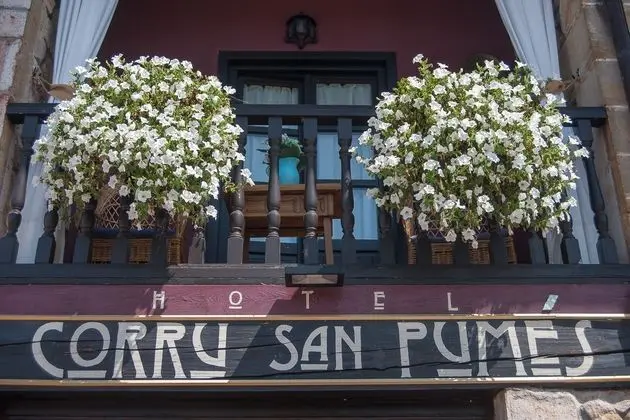 Hotel Corru San Pumés - Dış Mekan