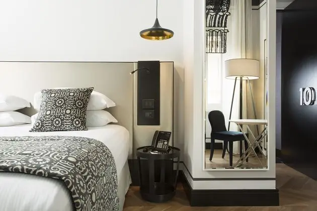 Corso 281 Luxury Suites - Oda