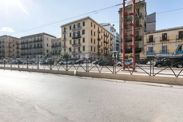 Corso dei Mille Railway Apartment