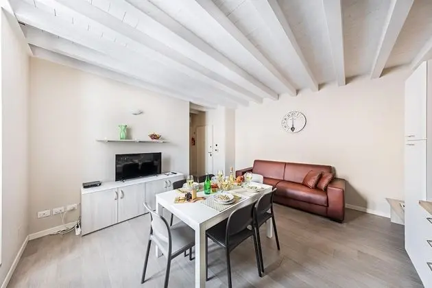 Corte Benaco by Wonderful Italy - Valtenesi - Oda