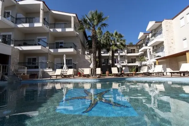 CORTE DEI TUSCI VILLAGE PALACE HOTEL