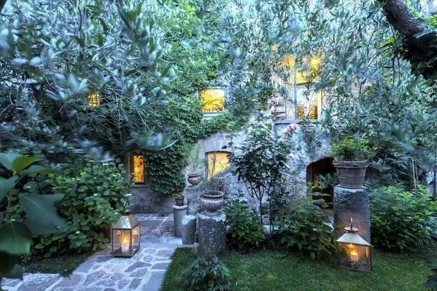 Corte della Maestà Antiche Residenze