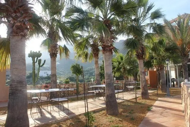 Cortijo de la Media Luna - Dış Mekan