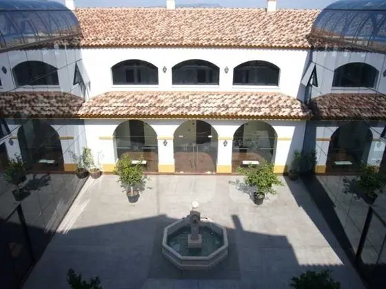 Cortijo Santa Cruz Hotel - Genel