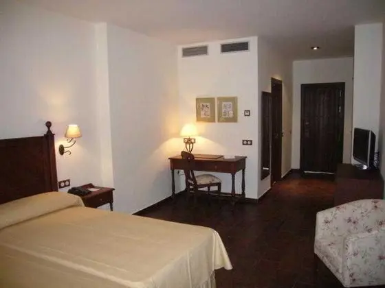 Cortijo Santa Cruz Hotel - Oda