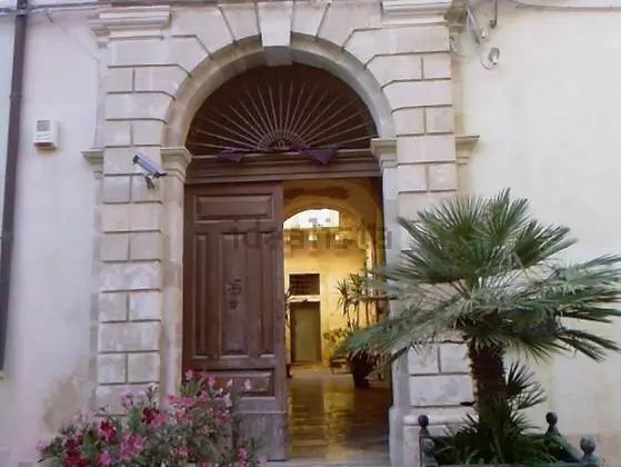 Cortile Siciliano 124 - Dış Mekan