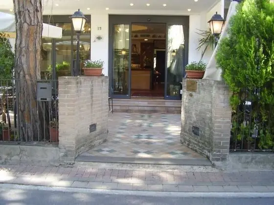 Hotel Cortina - Dış Mekan