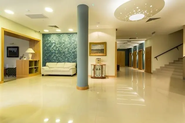 Corvin Hotel Budapest - Corvin wing - Lobi