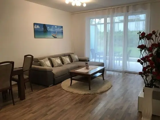 Corvin Rose Apartment Hotel