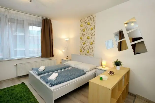 Corvina Apartments - Oda