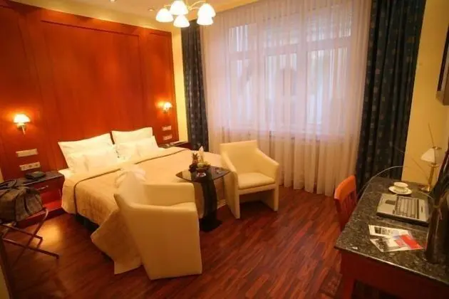 Hotel Corvinus - Öne Çıkan Resim