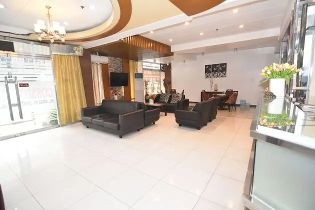 Cosmo Hotel Espana near UST - Lobi