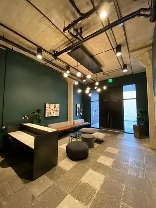 The Cosmo Lofts - Lobi
