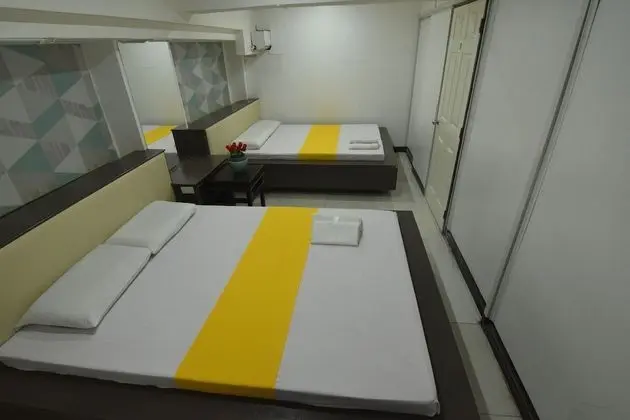 Cosmo Hotel - Padre Campa