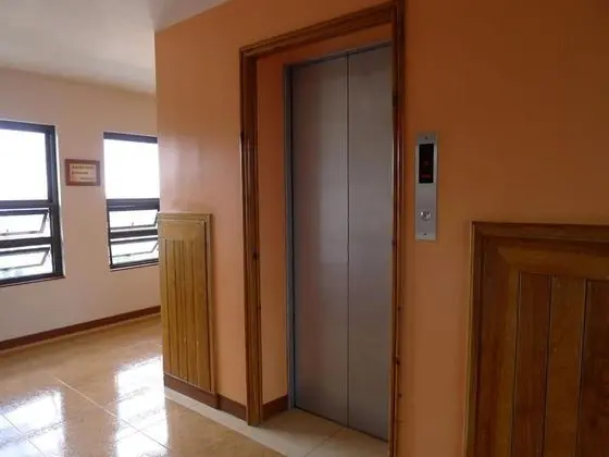 Hotel Cosmopolitan - İç Mekan