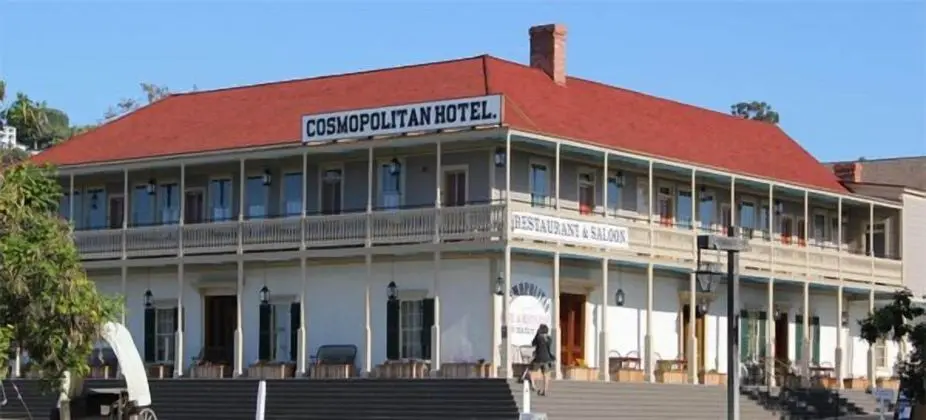 Cosmopolitan Hotel - 1