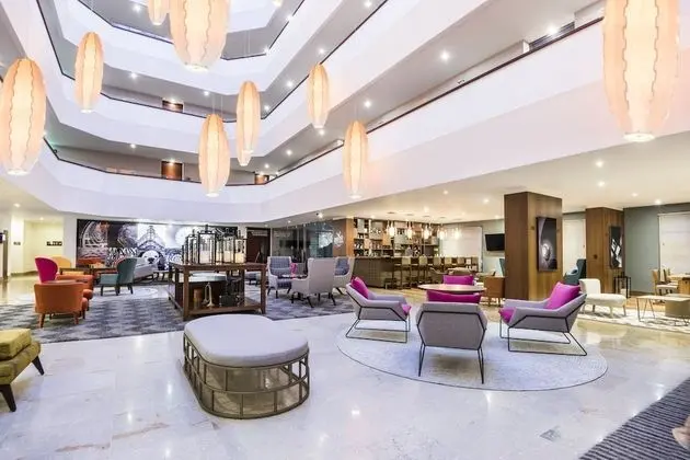 Cosmos 100 Executive