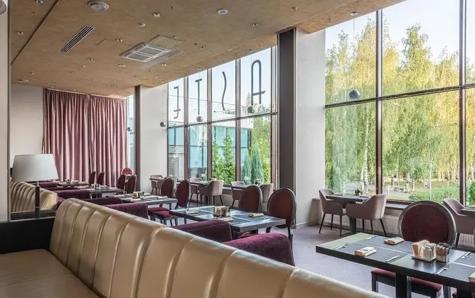 Cosmos Izhevsk Hotel - Yerinde Yemek
