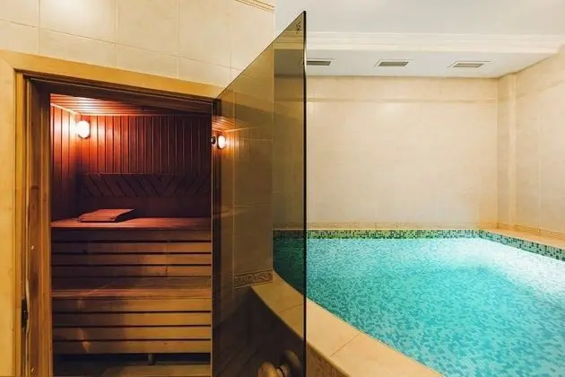 Cosmos Petrozavodsk Hotel - Spa