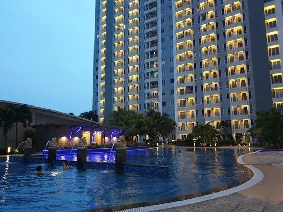 Cosmy Orchard Apartment