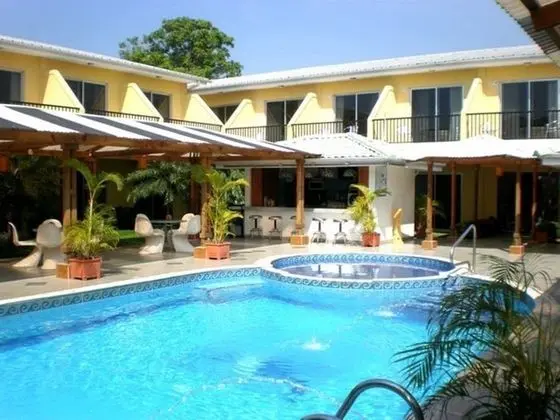 Hotel Costa Azul County Beach - Havuz