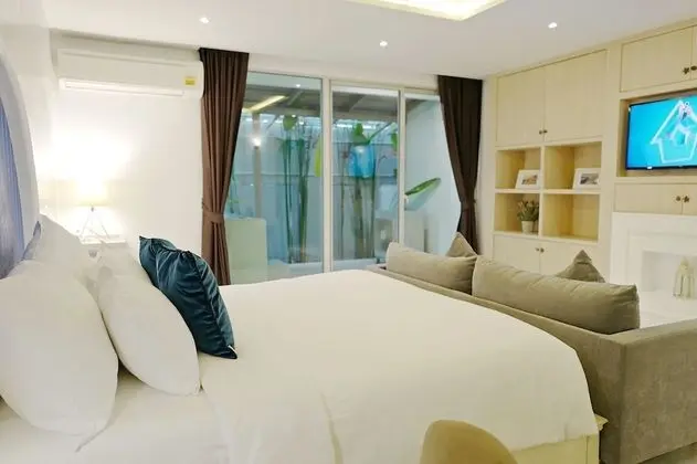 Costa Village Jacuzzi Bangsaray - Oda