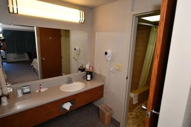 Costa Mesa Inn - Banyo Tipleri
