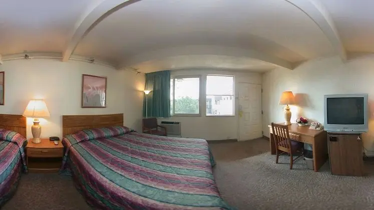 Costa Mesa Inn - Oda