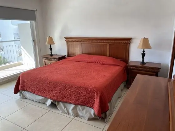 Costa Veleros Apartments