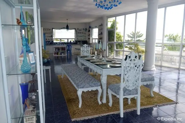 Costiera Fermiliana Tagaytay - Yerinde Yemek