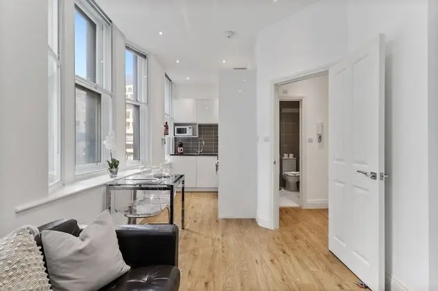 Cosy 1 Bed Apartment by Liverpool Street - Oda Düzeni