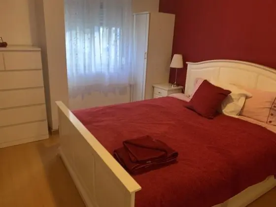 Cosy 1-bed Apartment in Seixal Good Amenities - Oda