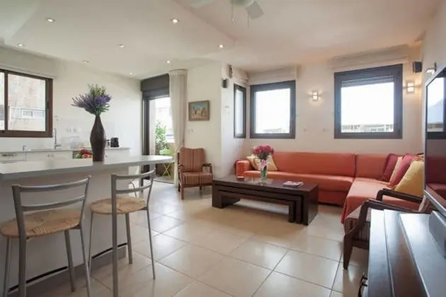 Cosy 1BR near Beach by FeelHome - Öne Çıkan Resim