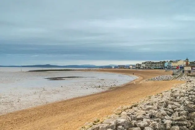 Cosy 2-bed Apartment Near the Beach in Morecambe