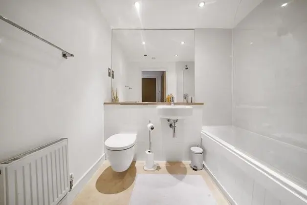 Cosy 2 bed Apartment - Perfect for Groups - Banyo Tipleri